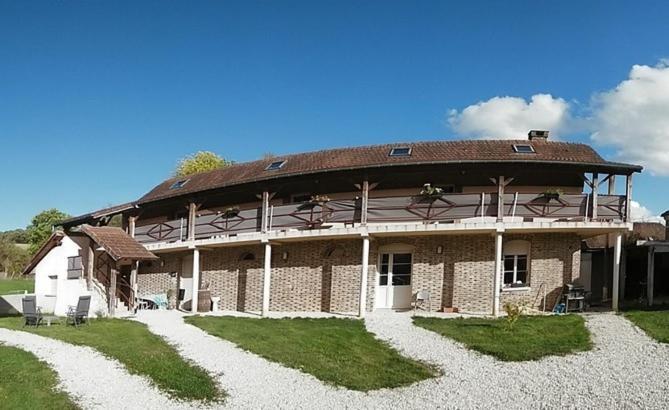 Les gites du lavoir Villemoiron-en-Othe Extérieur photo